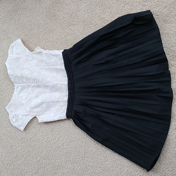 Midi dress - Picture 2 of 3